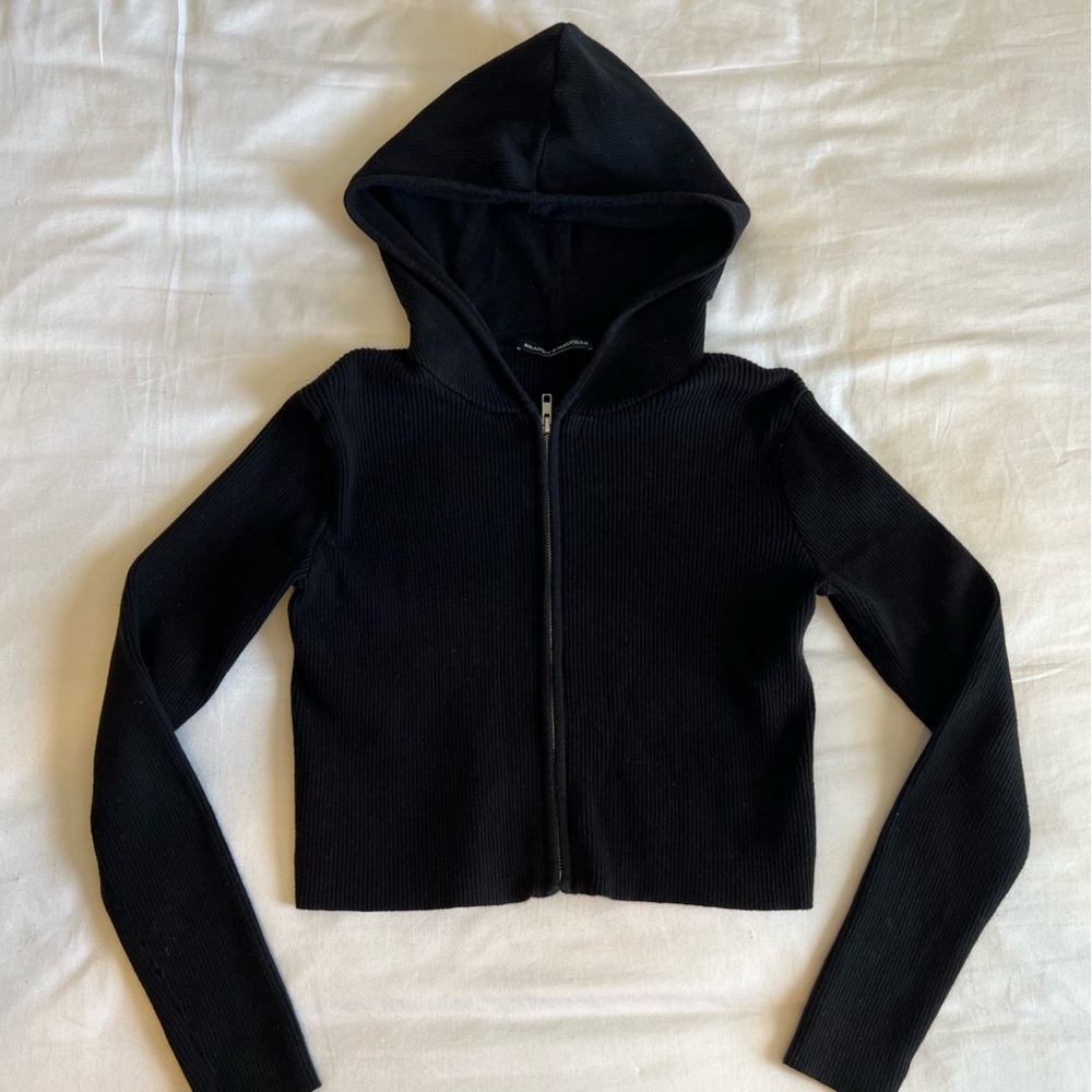 Brandy Melville Knit Zip Hoodie (black)